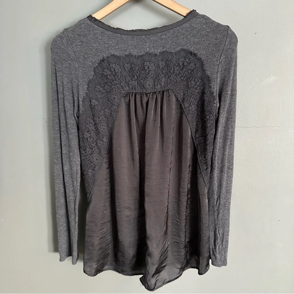 Bordeaux Grey and Black top with Lace detail and sheer backing. Small - Picture 7 of 9